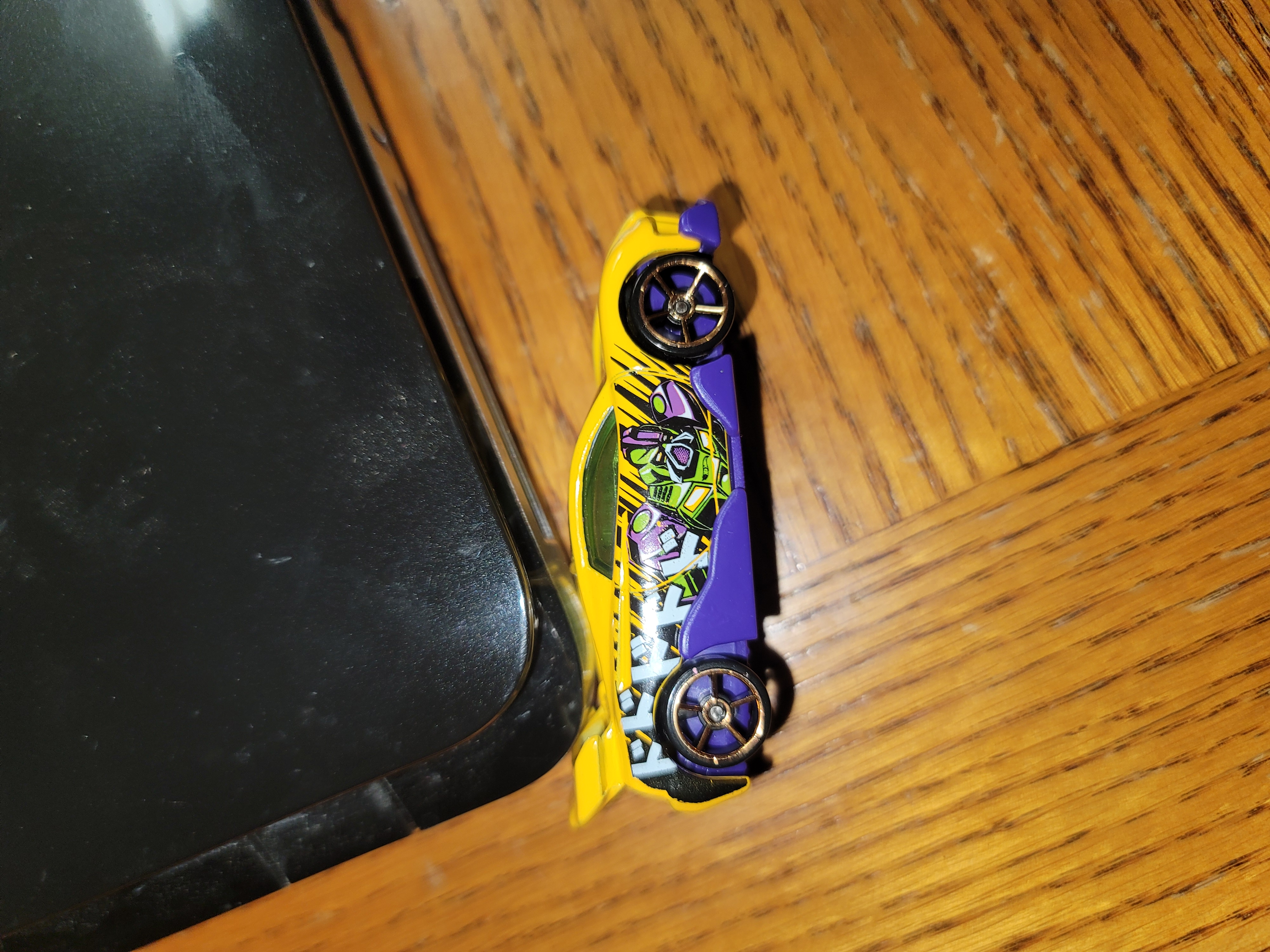 An Art Edition MS-T Suzuka with Faster than Everything wheels!